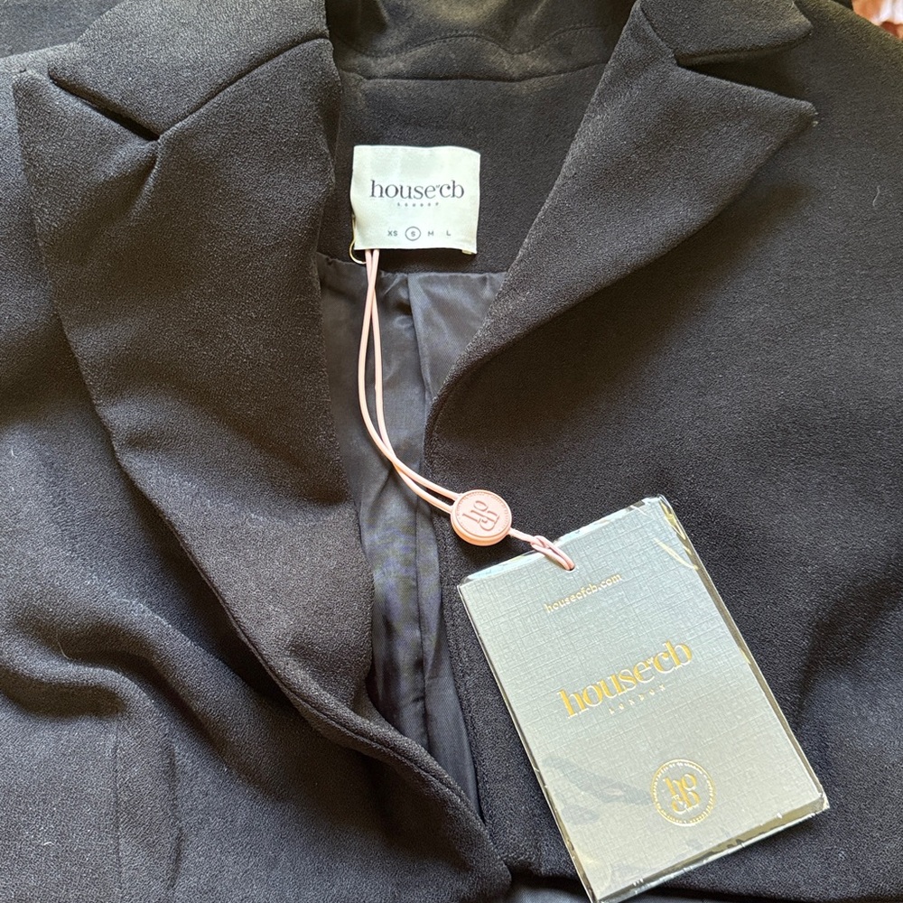 House Of CB 'Nour' Black Crepe Cutout Blazer NWT - Picture 10 of 10